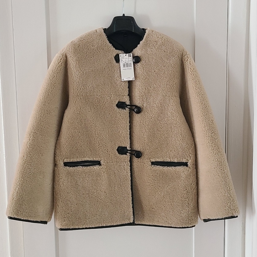 Mango appliqués faux-fur coat XS NWT